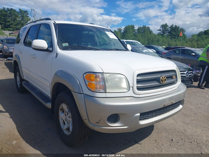 2001 Toyota Sequoia VIN 5TDBT44A91S047200 IAAI salvage auction — NORMAL WEAR, Clear (Massachusetts), sold $675 on 2026-07-10 (photo 1)