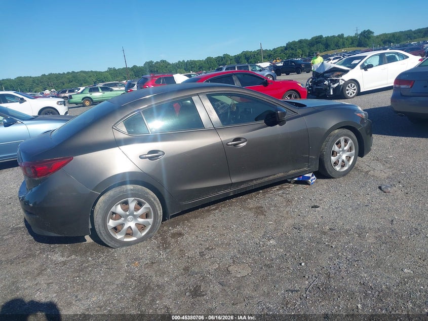 2014 Mazda 3 VIN JM1BM1U72E1184434 IAAI salvage auction — UNKNOWN, Salvage - Less Than 75% (Maryland), sold $1,350 on 2026-07-29 (photo 4)