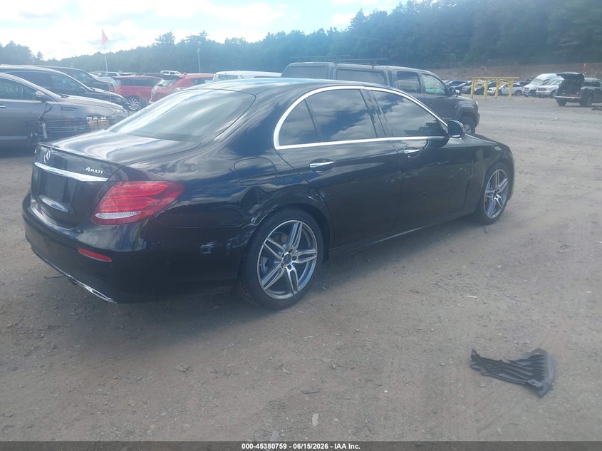 2018 Mercedes-benz E-klasse VIN WDDZF4KB6JA432900 IAAI salvage auction — SIDE, Salvage Title, sold $9,000 on 2026-08-20 (photo 6)