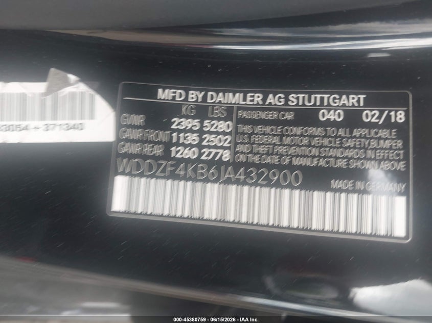 2018 Mercedes-benz E-klasse VIN WDDZF4KB6JA432900 IAAI salvage auction — SIDE, Salvage Title, sold $9,000 on 2026-08-20 (photo 9)