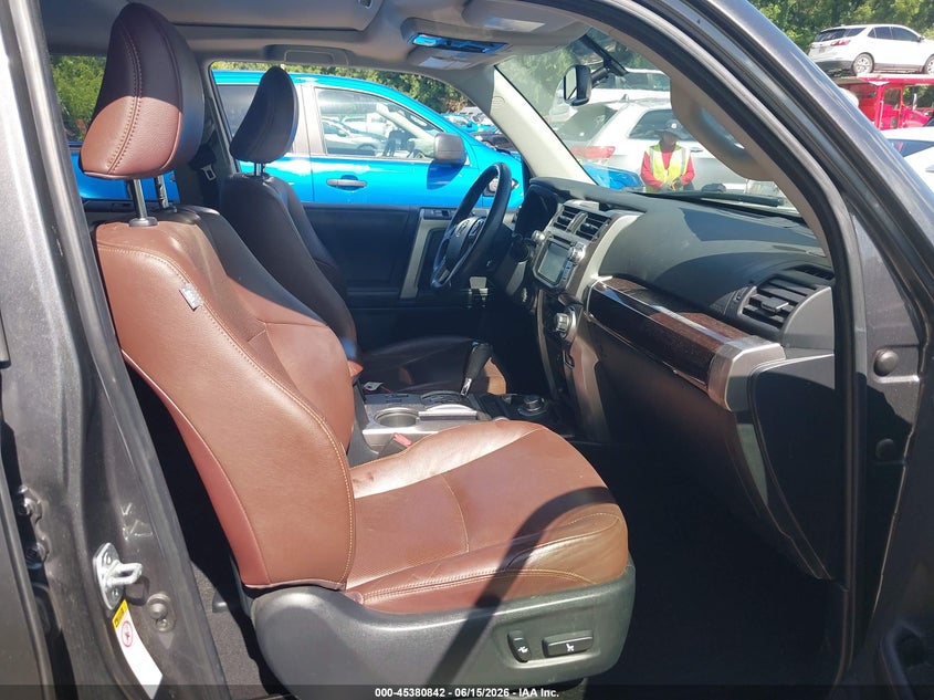 2018 Toyota 4runner VIN JTEBU5JR6J5517827 IAAI salvage auction — LEFT SIDE, Salvage (Missouri), sold $14,950 on 2026-07-22 (photo 5)