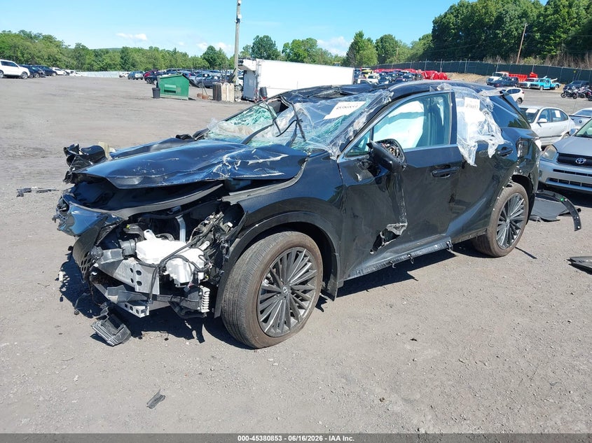2024 Lexus Rx VIN 2T2BBMCA1RC058261 IAAI salvage auction — ROLLOVER, Salvage Title, sold $3,900 on 2026-07-25 (photo 2)