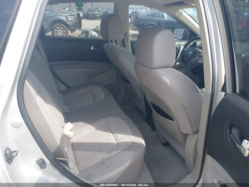 2011 Nissan Rogue VIN JN8AS5MT9BW162181 IAAI salvage auction — REAR END, Salvage (Alabama), sold $100 on 2026-07-14 (photo 8)