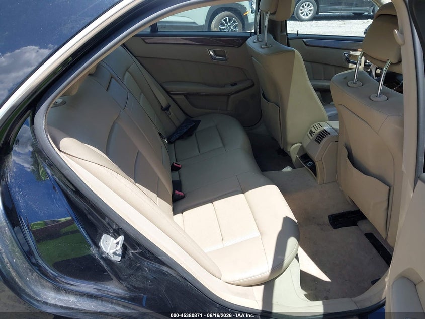 2010 Mercedes-benz E-class VIN WDDHF8HB9AA208367 IAAI salvage auction — FRONT END, Mv-907A (New York), sold $925 on 2026-07-07 (photo 8)