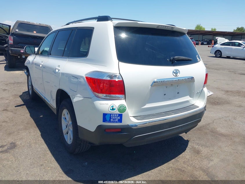 2012 Toyota Highlander VIN 5TDBK3EH2CS143455 IAAI salvage auction — FRONT END, Salvage Title, sold $2,100 on 2026-07-22 (photo 3)