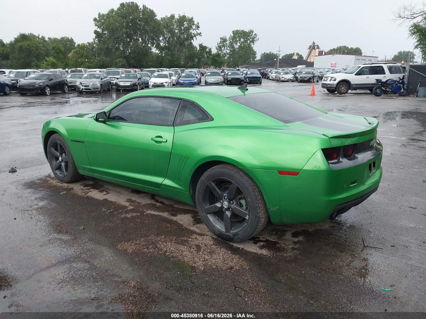 2010 Chevrolet Camaro VIN 2G1FB1EV5A9200189 IAAI salvage auction — SIDE, Salvage (Kansas), sold $1,300 on 2026-07-11 (photo 3)