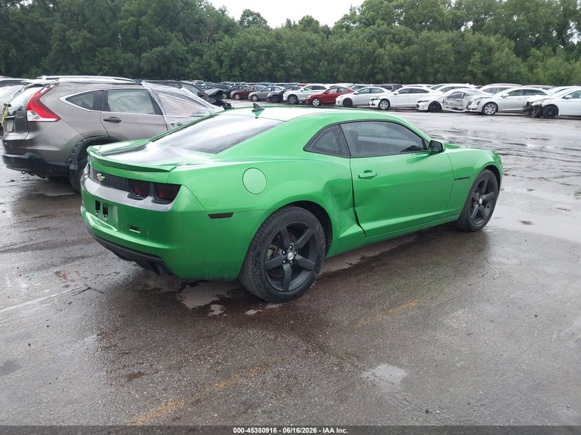 2010 Chevrolet Camaro VIN 2G1FB1EV5A9200189 IAAI salvage auction — SIDE, Salvage (Kansas), sold $1,300 on 2026-07-11 (photo 4)