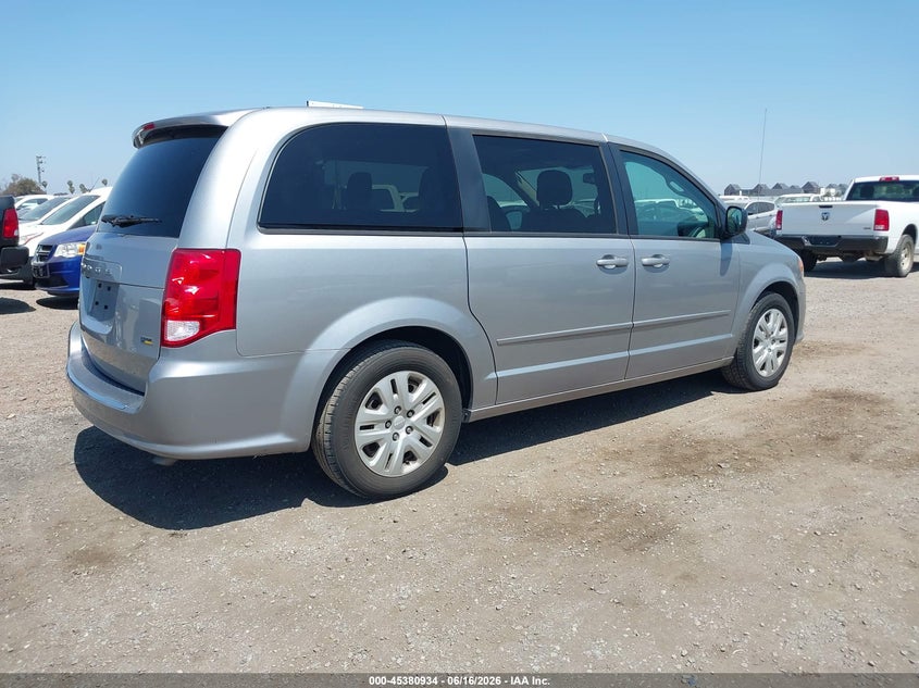 2017 Dodge Caravan VIN 2C4RDGBG9HR736533 IAAI salvage auction — NORMAL WEAR, SF97 (California), sold $8,600 on 2026-07-28 (photo 4)