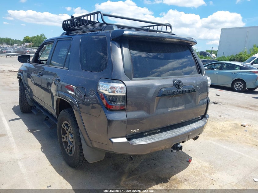 2020 Toyota 4runner VIN JTEBU5JRXL5755800 IAAI salvage auction — FRONT END, Salvage (Idaho), sold $12,100 on 2026-07-06 (photo 3)