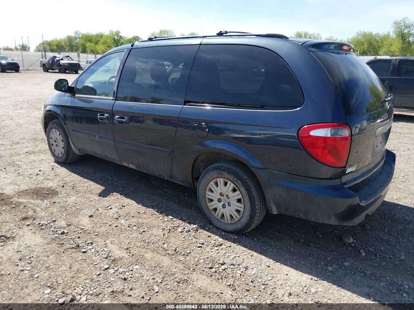 2007 Chrysler Town & country VIN 2A8GP44R17R122529 IAAI salvage auction — RIGHT SIDE, Salvage (Idaho), sold $75 on 2026-07-22 (photo 3)