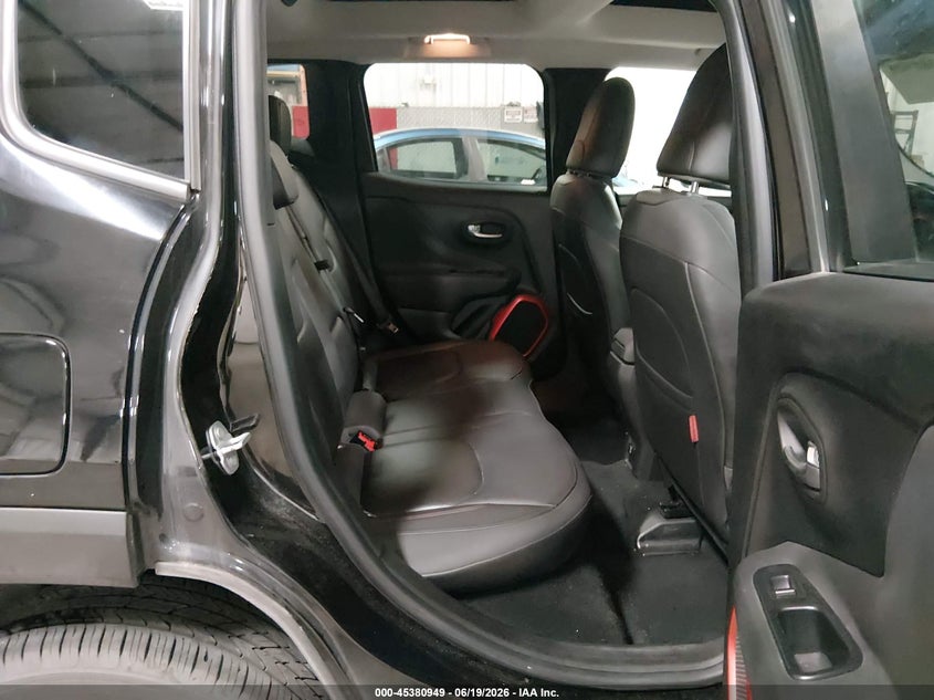 2016 Jeep Renegade VIN ZACCJBCT0GPD33671 IAAI salvage auction — HAIL, Salvage (Iowa), sold $2,225 on 2026-07-28 (photo 8)