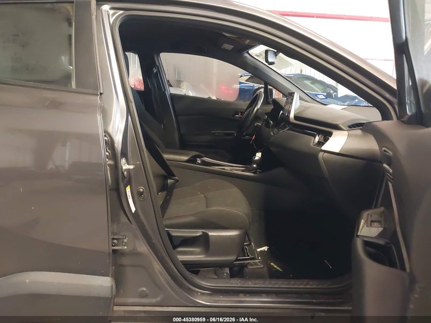 2019 Toyota C-hr VIN JTNKHMBX8K1036286 IAAI salvage auction — REAR END, Salvage (Texas), sold $5,900 on 2026-07-29 (photo 5)