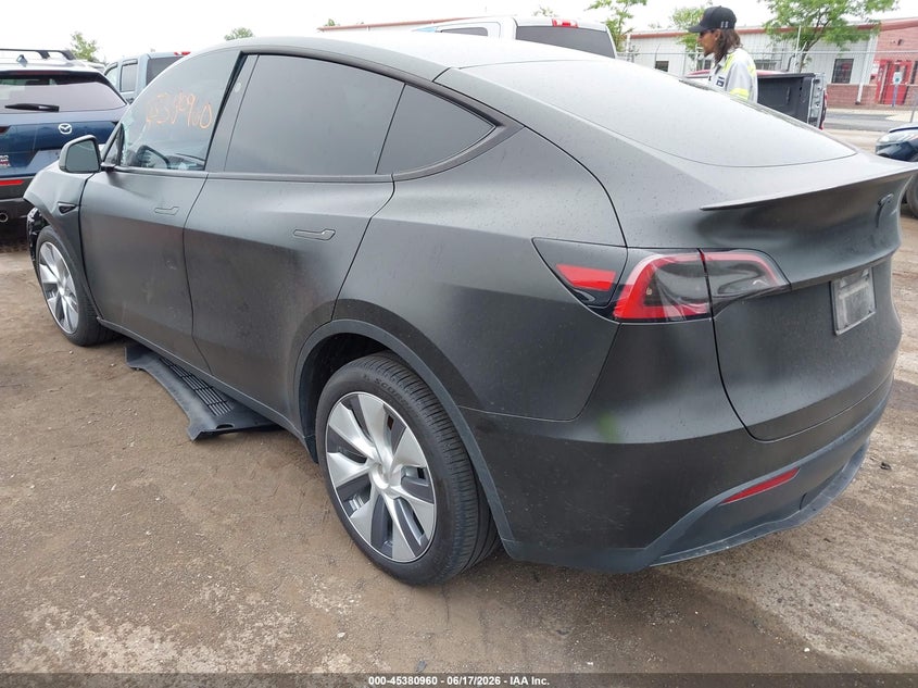 2023 Tesla Model y VIN 7SAYGDEE3PF868339 IAAI salvage auction — FRONT END, Clear (Michigan), sold $10,000 on 2026-07-12 (photo 3)