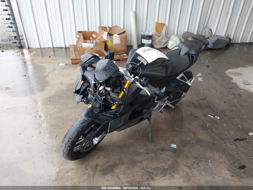 2025 Aprilia Rs VIN ZD4KSUG05SS003648 IAAI salvage auction — FRONT END, Salvage Title, sold $875 on 2026-07-29 (photo 2)