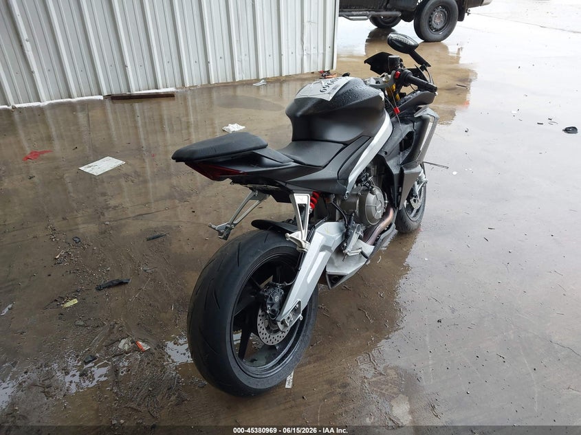 2025 Aprilia Rs VIN ZD4KSUG05SS003648 IAAI salvage auction — FRONT END, Salvage Title, sold $875 on 2026-07-29 (photo 4)