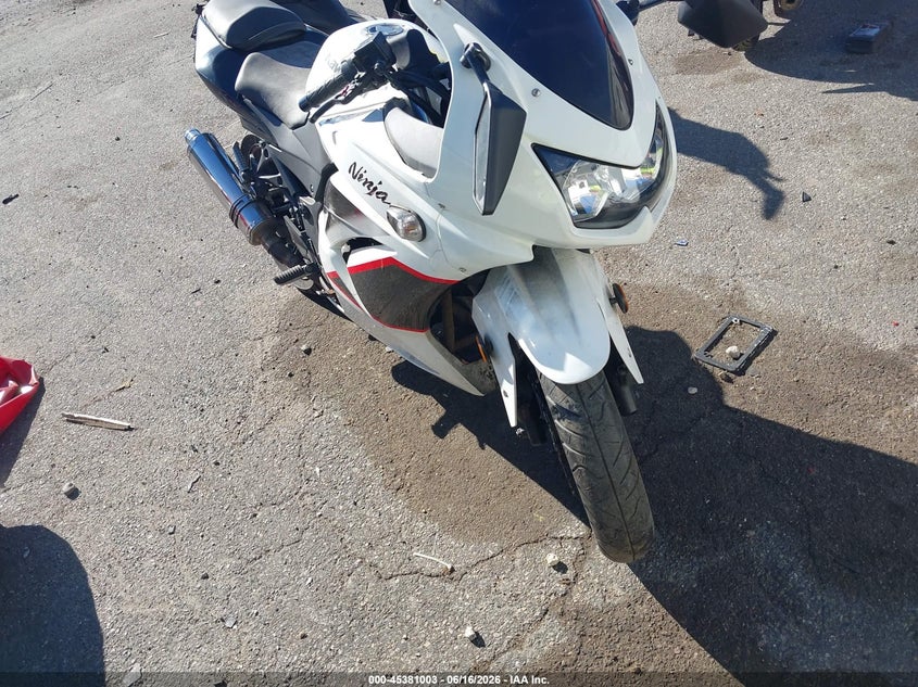 2011 Kawasaki Ninja VIN JKAEXMJ16BDA84401 IAAI salvage auction — SIDE, Mv-907A (New York), sold $50 on 2026-07-08 (photo 1)