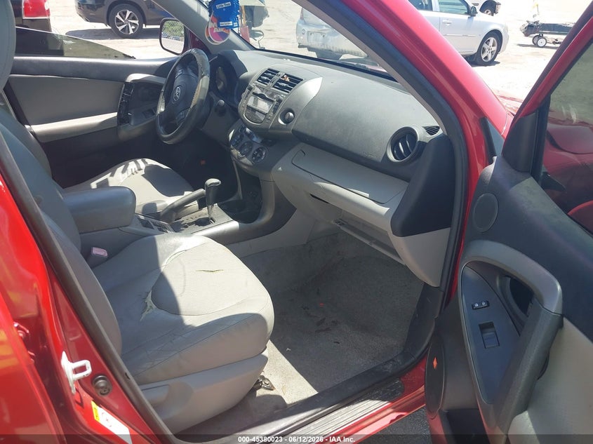 2010 Toyota Rav4 VIN JTMDF4DV4AD038967 IAAI salvage auction — FRONT END, Clear (Florida), sold $1,350 on 2026-07-23 (photo 5)