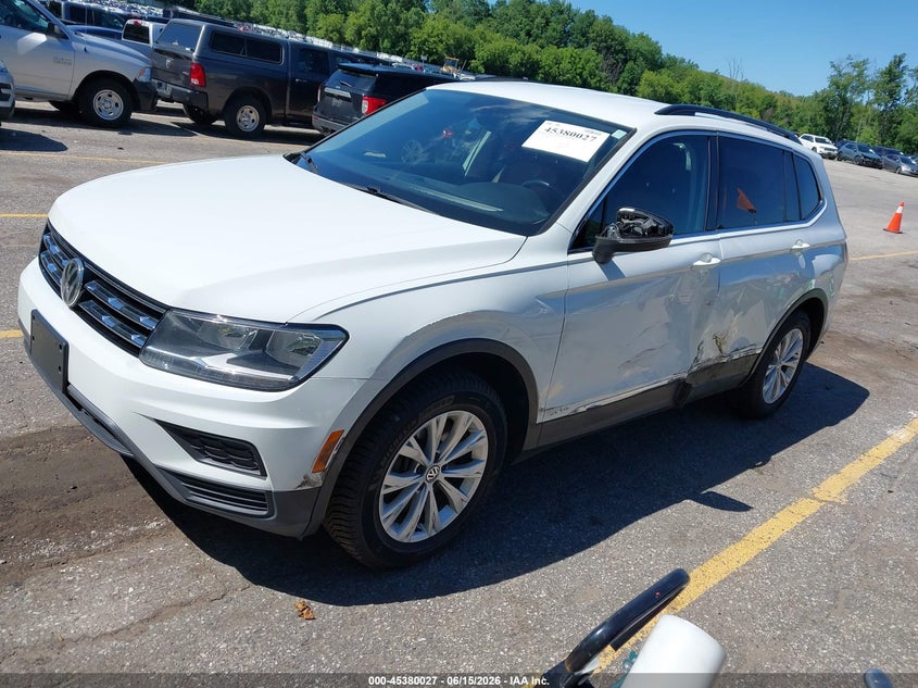 2018 Volkswagen Tiguan VIN 3VV2B7AXXJM173502 IAAI salvage auction — LEFT SIDE, Clear (Michigan), sold $5,250 on 2026-08-03 (photo 2)