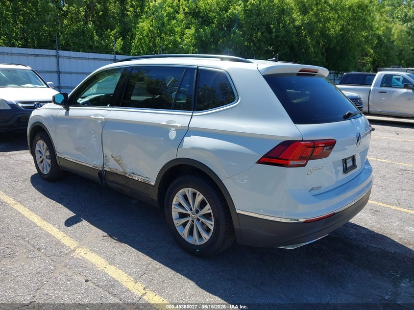 2018 Volkswagen Tiguan VIN 3VV2B7AXXJM173502 IAAI salvage auction — LEFT SIDE, Clear (Michigan), sold $5,250 on 2026-08-03 (photo 3)