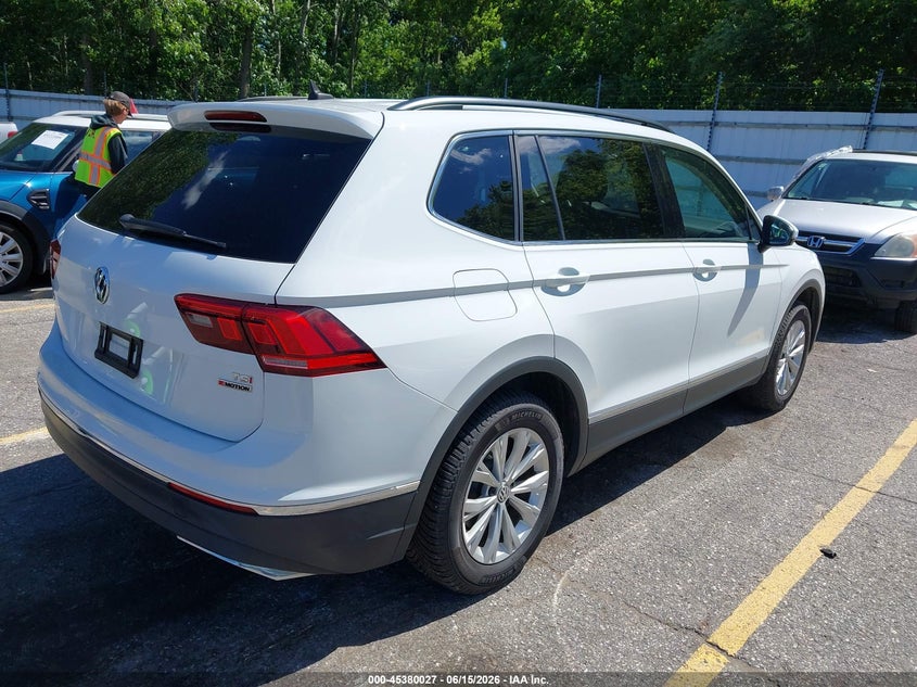 2018 Volkswagen Tiguan VIN 3VV2B7AXXJM173502 IAAI salvage auction — LEFT SIDE, Clear (Michigan), sold $5,250 on 2026-08-03 (photo 4)