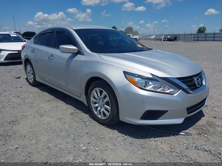 2017 Nissan Altima VIN 1N4AL3APXHN339586 IAAI salvage auction — LEFT FRONT, Clear (Arkansas), sold $1,750 on 2026-07-25 (photo 1)