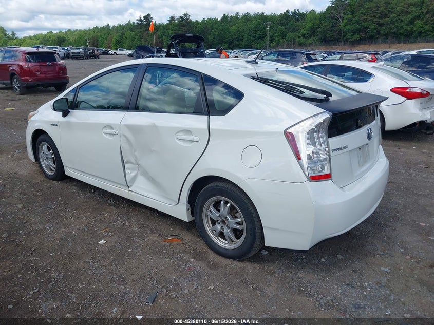 2011 Toyota Prius VIN JTDKN3DU0B1386456 IAAI salvage auction — SIDE, Salvage (Massachusetts), sold $1,250 on 2026-07-24 (photo 3)