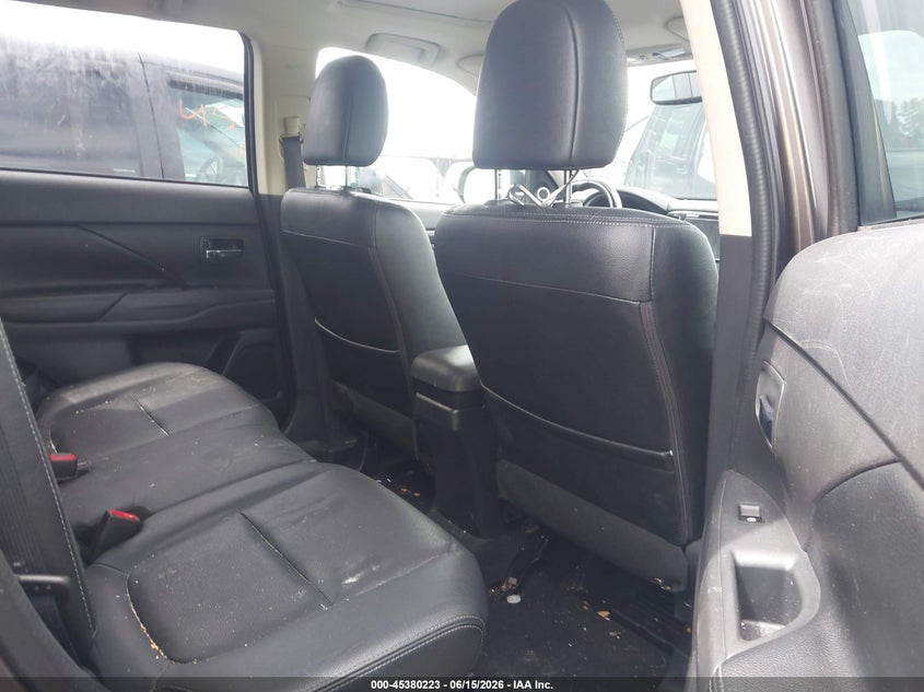 2017 Mitsubishi Outlander VIN JA4JZ4AX3HZ031161 IAAI salvage auction — FRONT END, Salvage (Ohio), sold $2,425 on 2026-08-19 (photo 8)