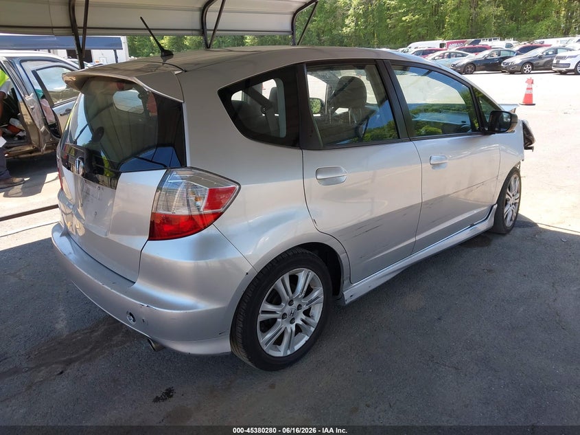2011 Honda Fit VIN JHMGE8H54BC000839 IAAI salvage auction — FRONT END, Salvage (Connecticut), sold $950 on 2026-07-09 (photo 4)