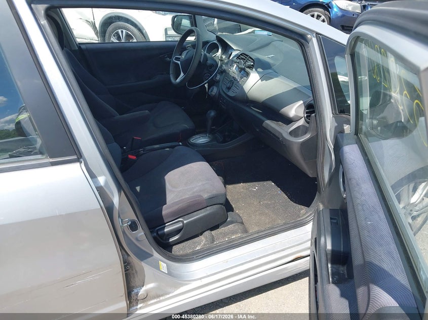 2011 Honda Fit VIN JHMGE8H54BC000839 IAAI salvage auction — FRONT END, Salvage (Connecticut), sold $950 on 2026-07-09 (photo 5)
