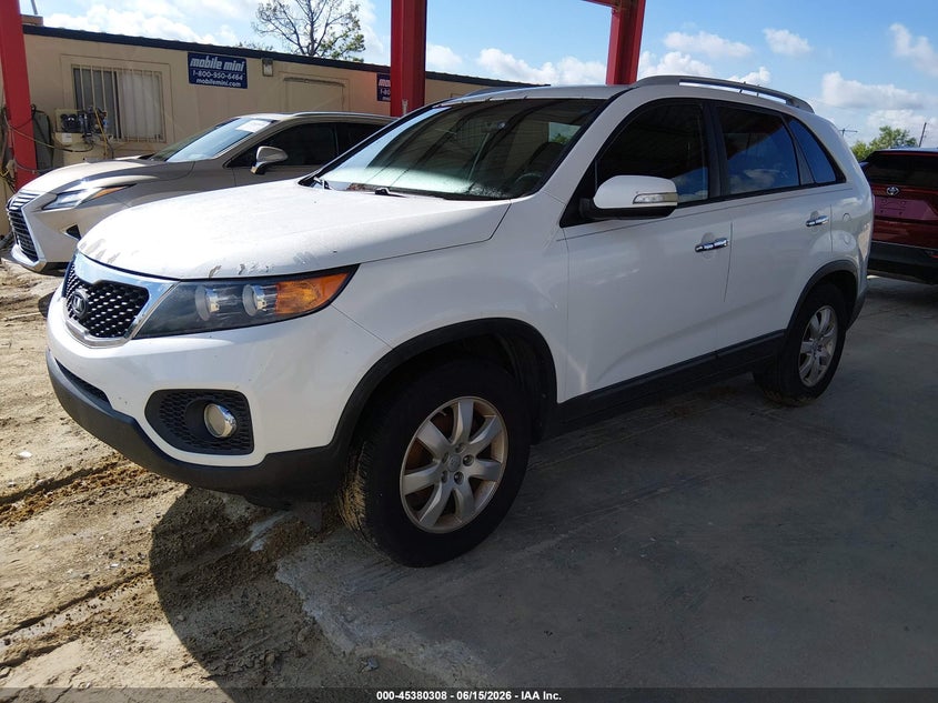 2013 Kia Sorento VIN 5XYKT3A69DG377821 IAAI salvage auction — NORMAL WEAR, Clear (Florida), sold $950 on 2026-07-14 (photo 2)