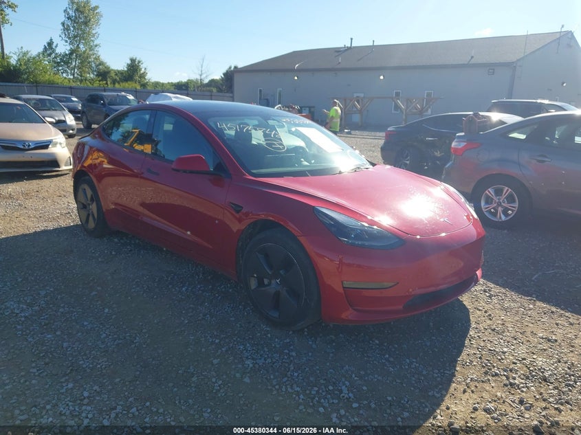 2022 Tesla Model 3 VIN 5YJ3E1EAXNF371813 IAAI salvage auction — REAR END, Salvage (Ohio), sold $6,375 on 2026-07-23 (photo 1)