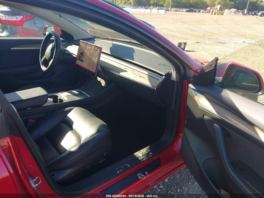 2022 Tesla Model 3 VIN 5YJ3E1EAXNF371813 IAAI salvage auction — REAR END, Salvage (Ohio), sold $6,375 on 2026-07-23 (photo 5)