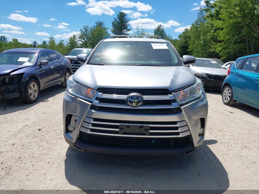 2017 Toyota Highlander VIN 5TDBZRFH8HS391150 IAAI salvage auction — FRONT END, Salvage (Massachusetts), sold $7,150 on 2026-07-21 (photo 6)