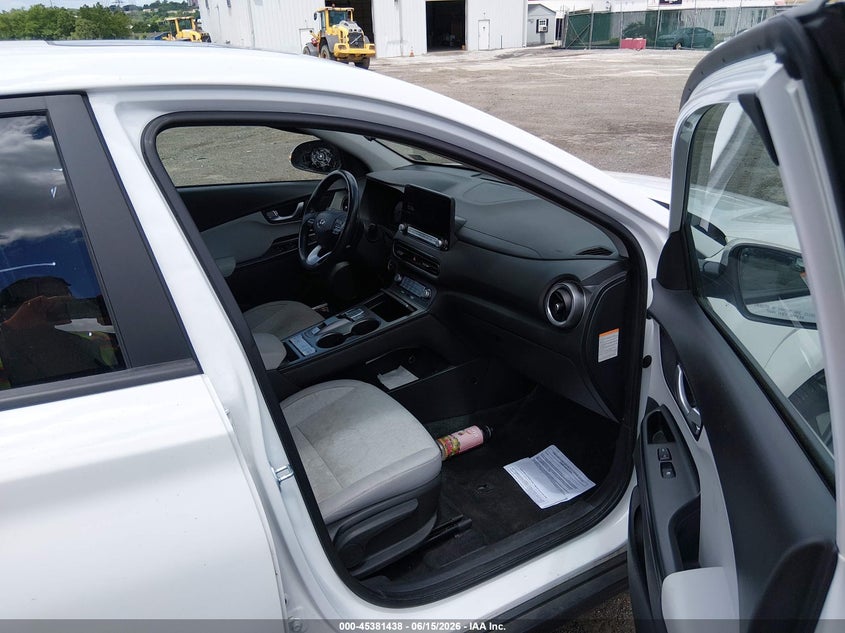2023 Hyundai Kona VIN KM8K33AG7PU191542 IAAI salvage auction — LEFT SIDE, Salvage Title, sold $1,550 on 2026-07-24 (photo 5)