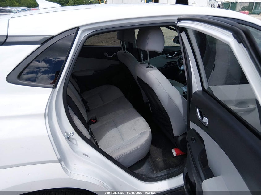 2023 Hyundai Kona VIN KM8K33AG7PU191542 IAAI salvage auction — LEFT SIDE, Salvage Title, sold $1,550 on 2026-07-24 (photo 8)