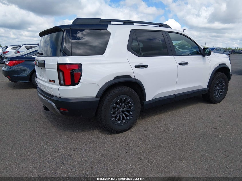 2026 Honda Passport VIN 5FNYF9H5XTB014032 IAAI salvage auction — LEFT SIDE, Salvage (Minnesota), sold $11,100 on 2026-07-29 (photo 4)