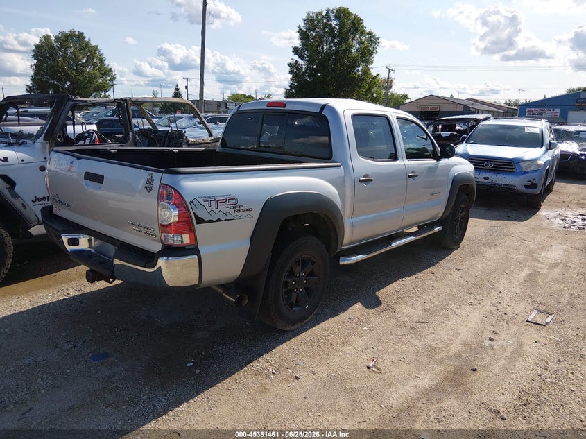 2008 Toyota Tacoma VIN 5TEJU62N78Z579665 IAAI salvage auction — ROOF, Salvage (Illinois), sold $1,300 on 2026-07-28 (photo 4)