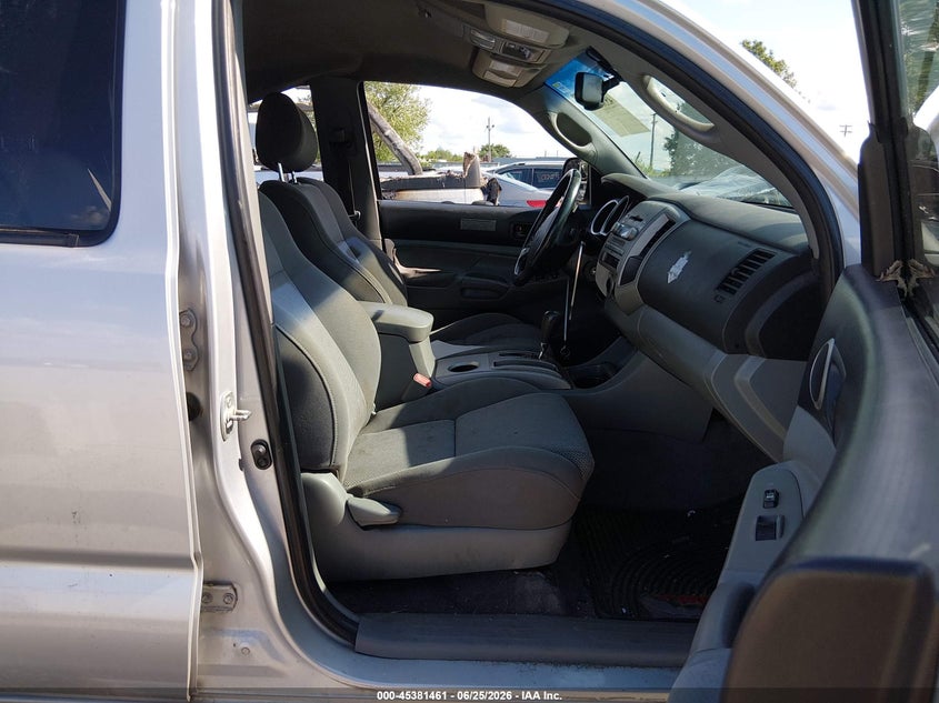 2008 Toyota Tacoma VIN 5TEJU62N78Z579665 IAAI salvage auction — ROOF, Salvage (Illinois), sold $1,300 on 2026-07-28 (photo 5)