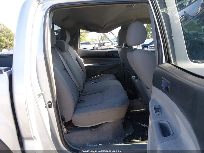 2008 Toyota Tacoma VIN 5TEJU62N78Z579665 IAAI salvage auction — ROOF, Salvage (Illinois), sold $1,300 on 2026-07-28 (photo 8)