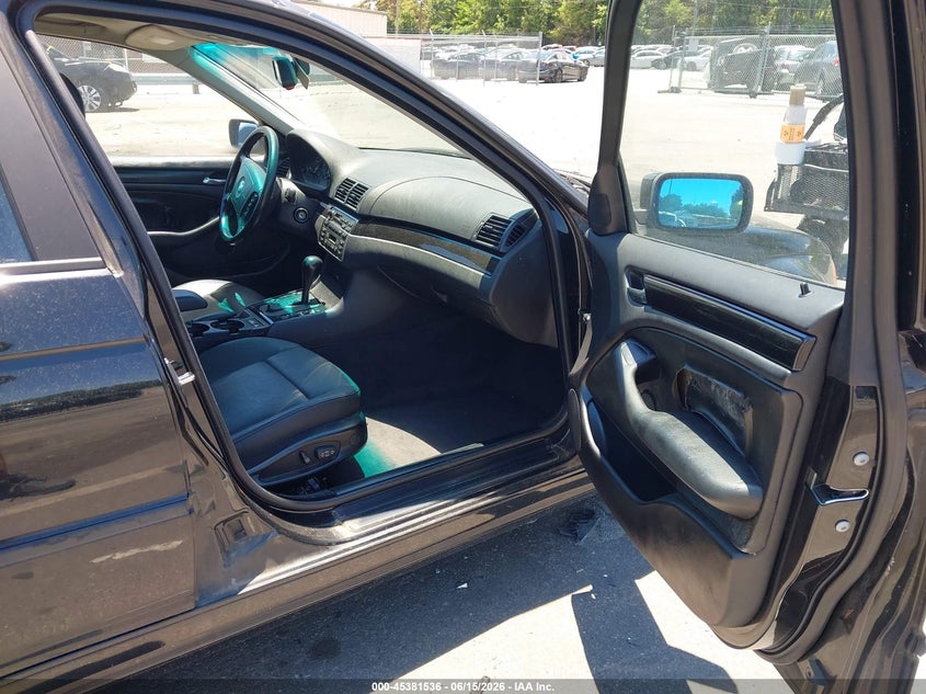 1999 BMW 3 series VIN WBAAM3334XFP62347 IAAI salvage auction — STORM DAMAGE, Salvage (North Carolina), sold $425 on 2026-07-16 (photo 5)