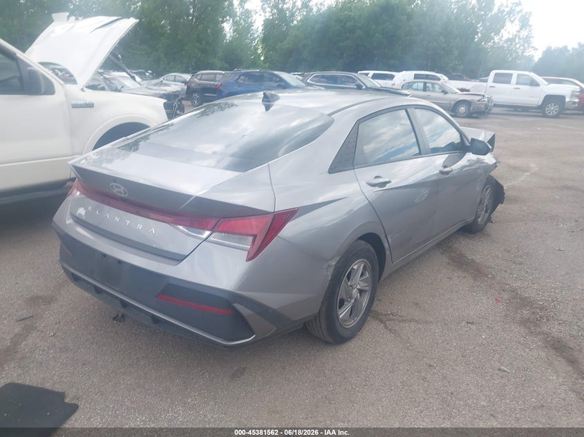2025 Hyundai Elantra VIN KMHLL4DG3SU011083 IAAI salvage auction — FRONT END, Salvage Title, sold $4,400 on 2026-07-17 (photo 4)