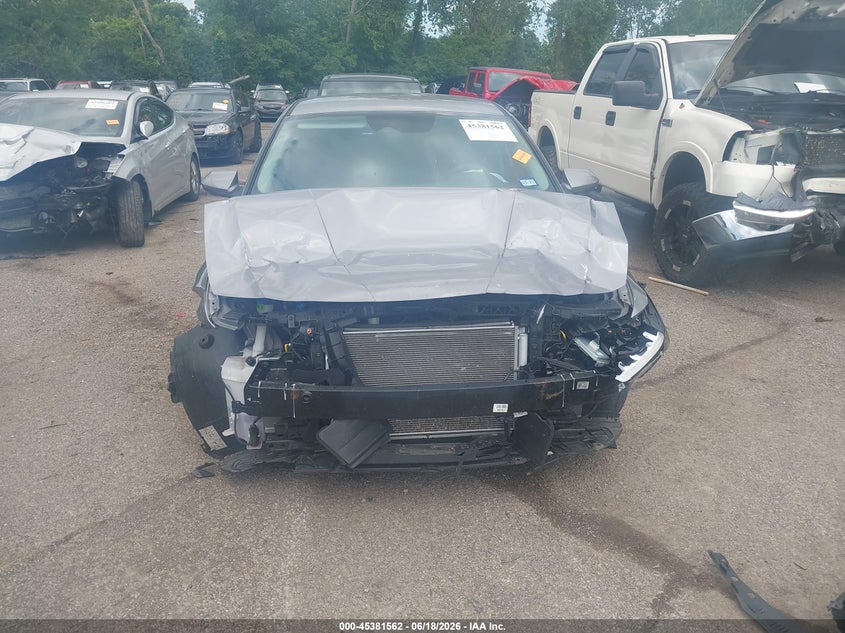 2025 Hyundai Elantra VIN KMHLL4DG3SU011083 IAAI salvage auction — FRONT END, Salvage Title, sold $4,400 on 2026-07-17 (photo 6)