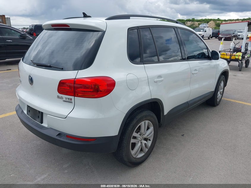 2015 Volkswagen Tiguan VIN WVGBV7AX4FW585617 IAAI salvage auction — NORMAL WEAR, Clear (Texas), sold $1,800 on 2026-07-16 (photo 4)