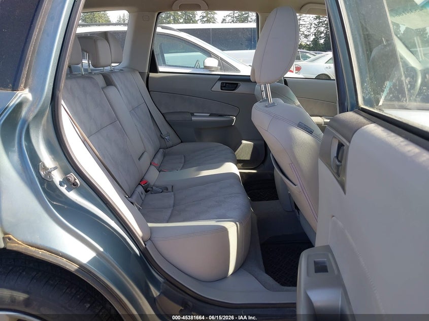 2009 Subaru Forester VIN JF2SH61679H727367 IAAI salvage auction — NORMAL WEAR, Clear (Washington), sold $650 on 2026-07-15 (photo 8)
