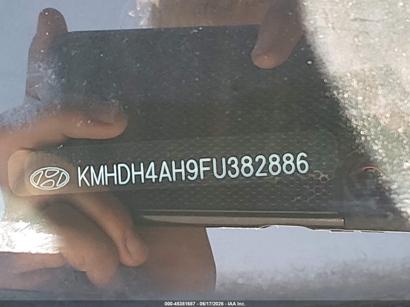 2015 Hyundai Elantra VIN KMHDH4AH9FU382886 IAAI salvage auction — LEFT SIDE, Salvage (Ohio), sold $475 on 2026-07-28 (photo 9)