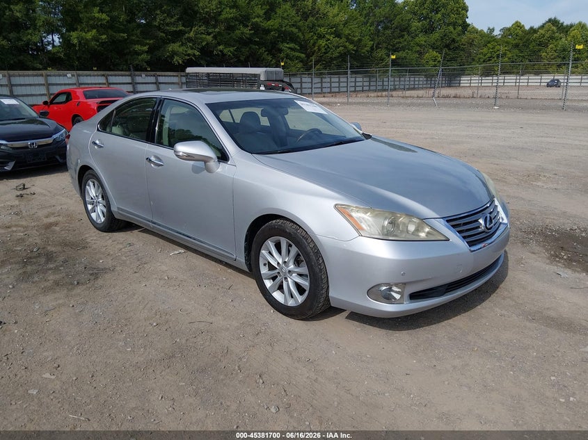 2010 Lexus Es 350 VIN JTHBK1EG3A2352301 IAAI salvage auction — LEFT REAR, Salvage (Tennessee), sold $2,850 on 2026-07-15 (photo 1)
