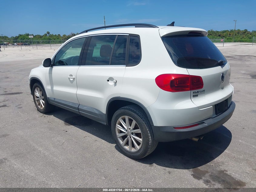 2017 Volkswagen Tiguan VIN WVGAV7AX8HK050604 IAAI salvage auction — FRONT END, Clear (Florida), sold $325 on 2026-07-15 (photo 3)