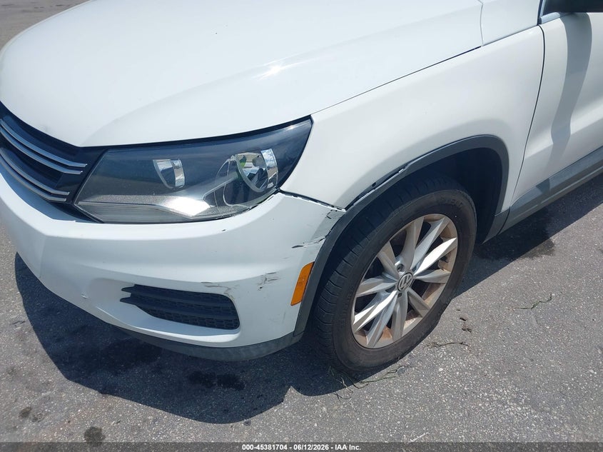 2017 Volkswagen Tiguan VIN WVGAV7AX8HK050604 IAAI salvage auction — FRONT END, Clear (Florida), sold $325 on 2026-07-15 (photo 6)