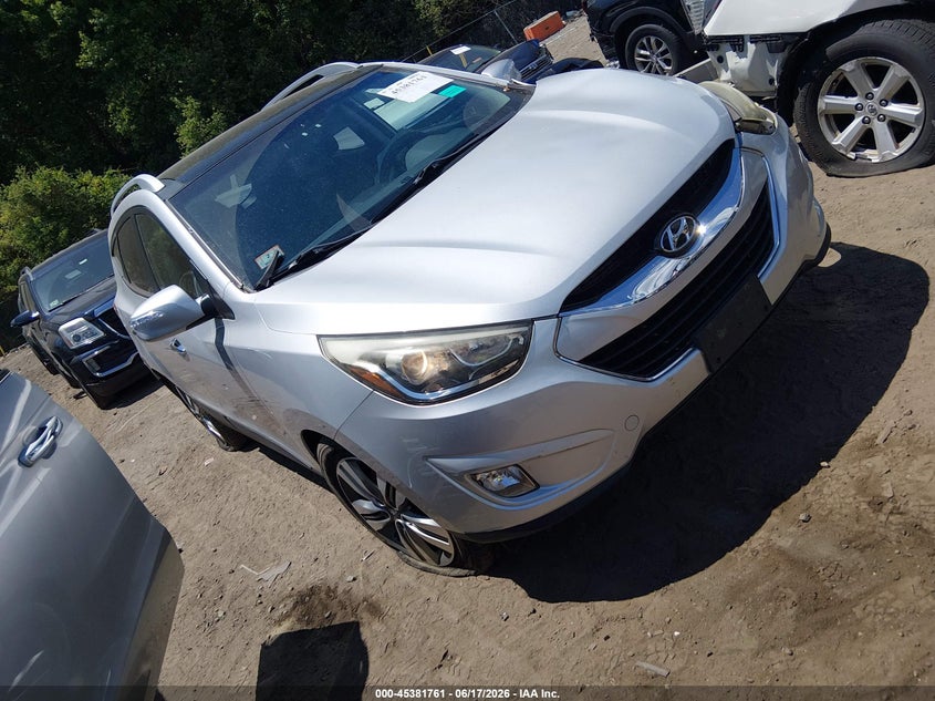 2015 Hyundai Tucson VIN KM8JUCAG9FU975633 IAAI salvage auction — LEFT FRONT, Clear (Massachusetts), sold $2,600 on 2026-07-28 (photo 1)