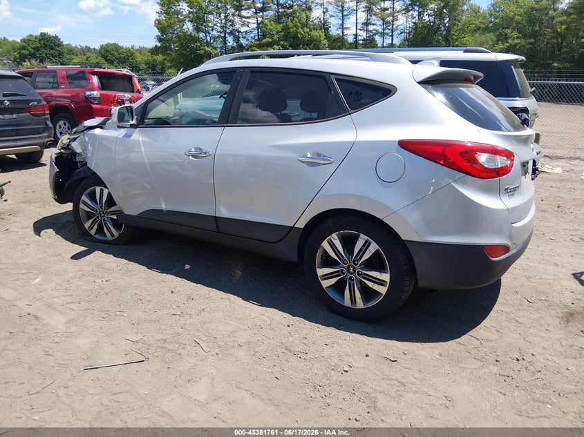 2015 Hyundai Tucson VIN KM8JUCAG9FU975633 IAAI salvage auction — LEFT FRONT, Clear (Massachusetts), sold $2,600 on 2026-07-28 (photo 3)